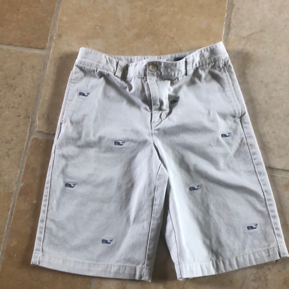Vineyard Vines Other - Vineyard Vines boys logo khaki shorts